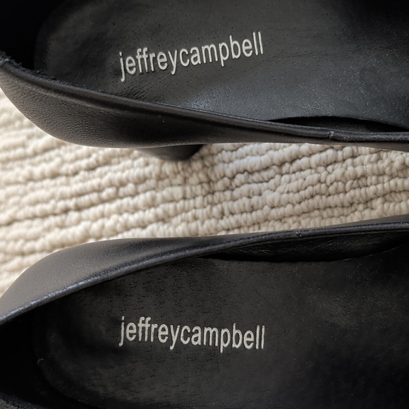 Jeffrey Campbell Simply Pump - Picture 7 of 8